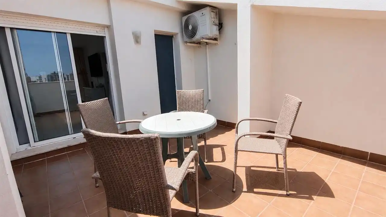 Terrasse von Wohnung zur Miete in Benalmádena mit Schwimmbad und Möbliert