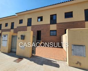 Exterior view of Single-family semi-detached for sale in Sierra Engarcerán  with Air Conditioner and Terrace