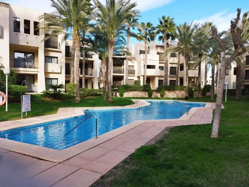 Schwimmbecken von Wohnungen zum Verkauf in San Javier mit Klimaanlage, Heizung und Privatgarten