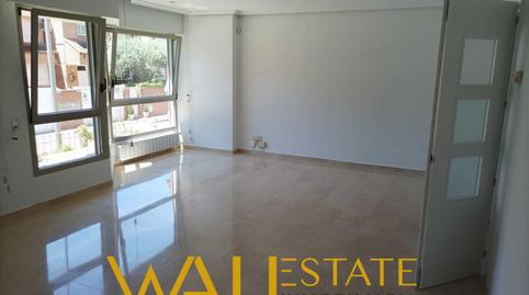Foto 4 de Piso en venta en Conde Orgaz - Piovera,  Madrid Capital