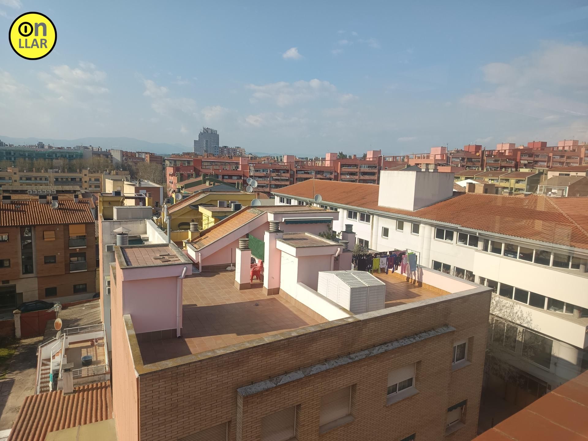 Vista exterior de Pis en venda en Mollet del Vallès amb Aire condicionat, Calefacció i Terrassa