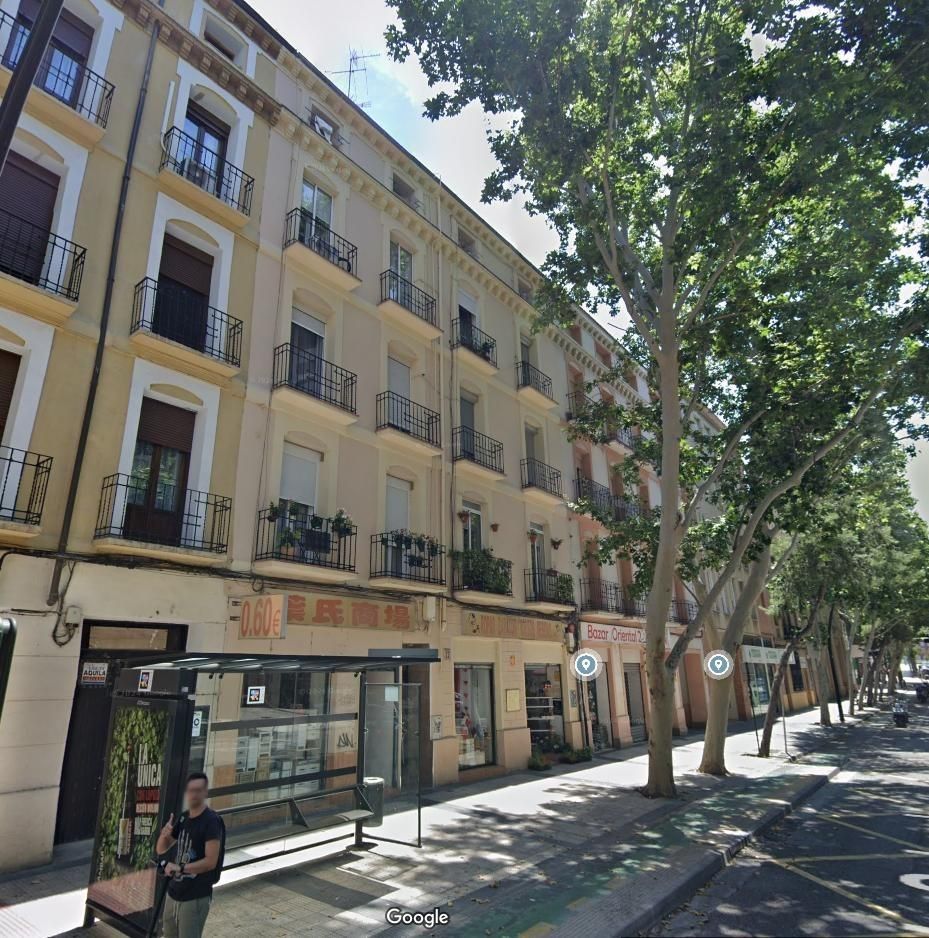 Exterior view of Flat for sale in  Zaragoza Capital  with Terrace and Balcony