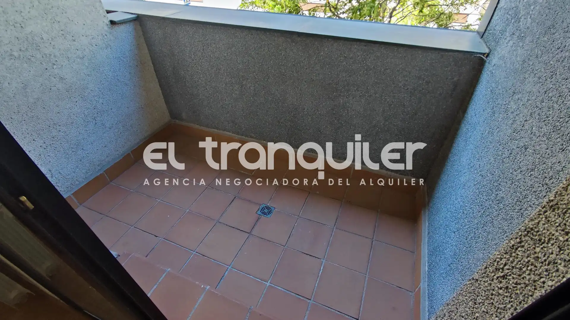 Flat for rent in Calle Tubas, Cuatro vientos