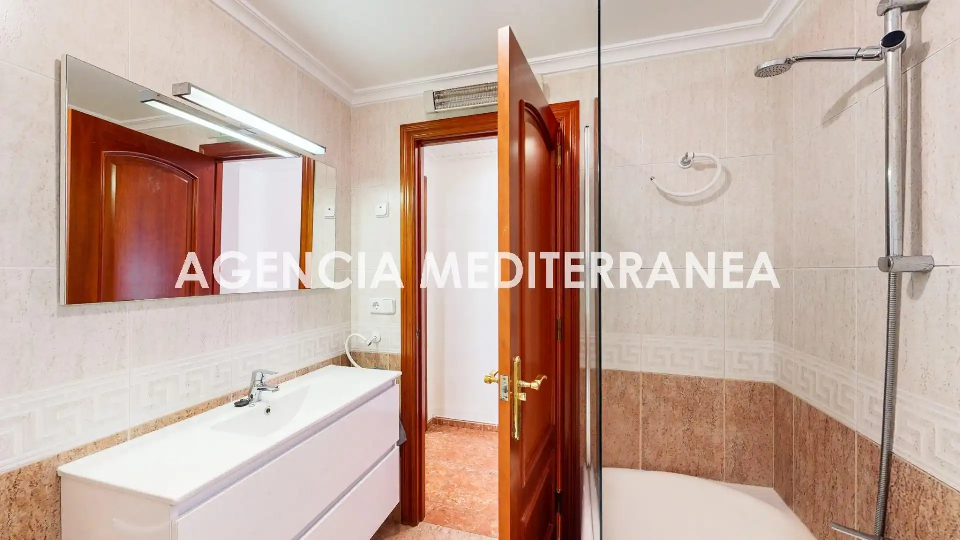 Piso en venta en Calle EUGENIA VIÑES, El Cabanyal - El Canyamelar