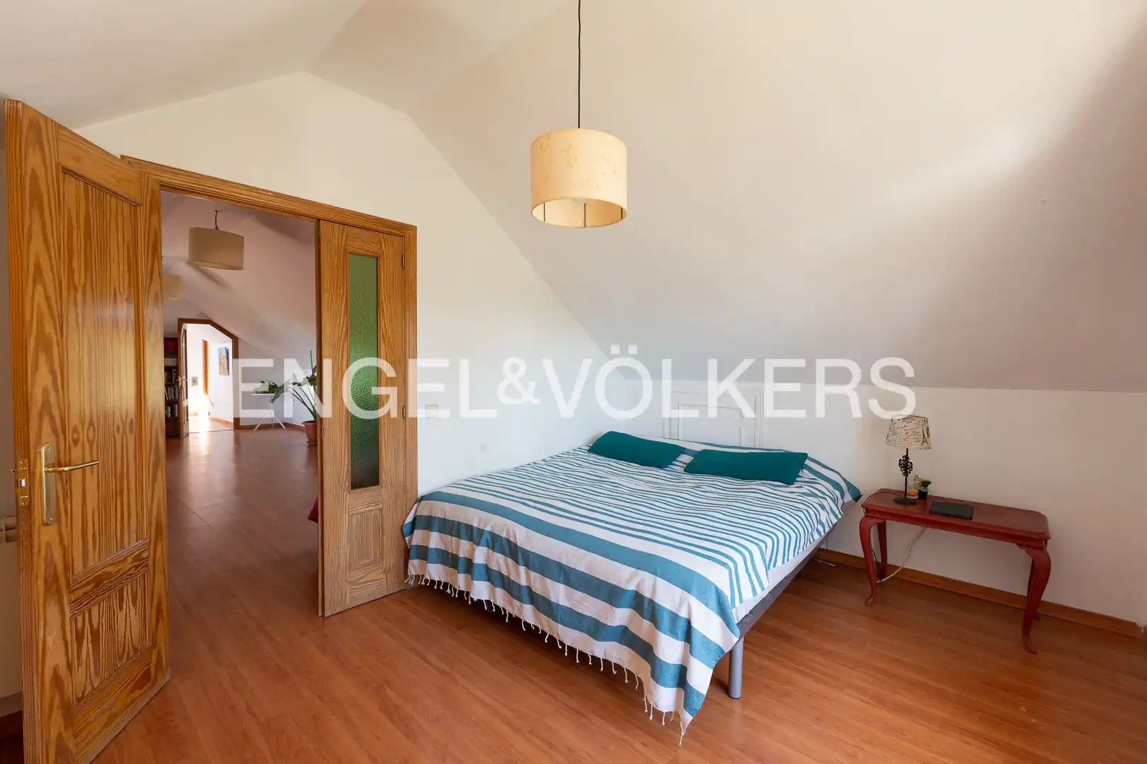 Habitación de Casa o chalet en venta en Galapagar con Aire acondicionado, Calefacción y Jardín privado
