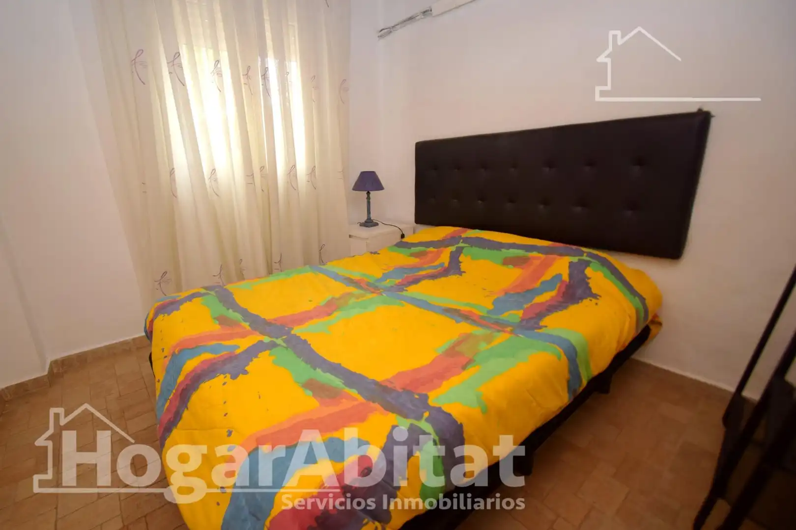Habitación de Casa o chalet en venta en Llíria con Aire acondicionado, Calefacción y Jardín privado