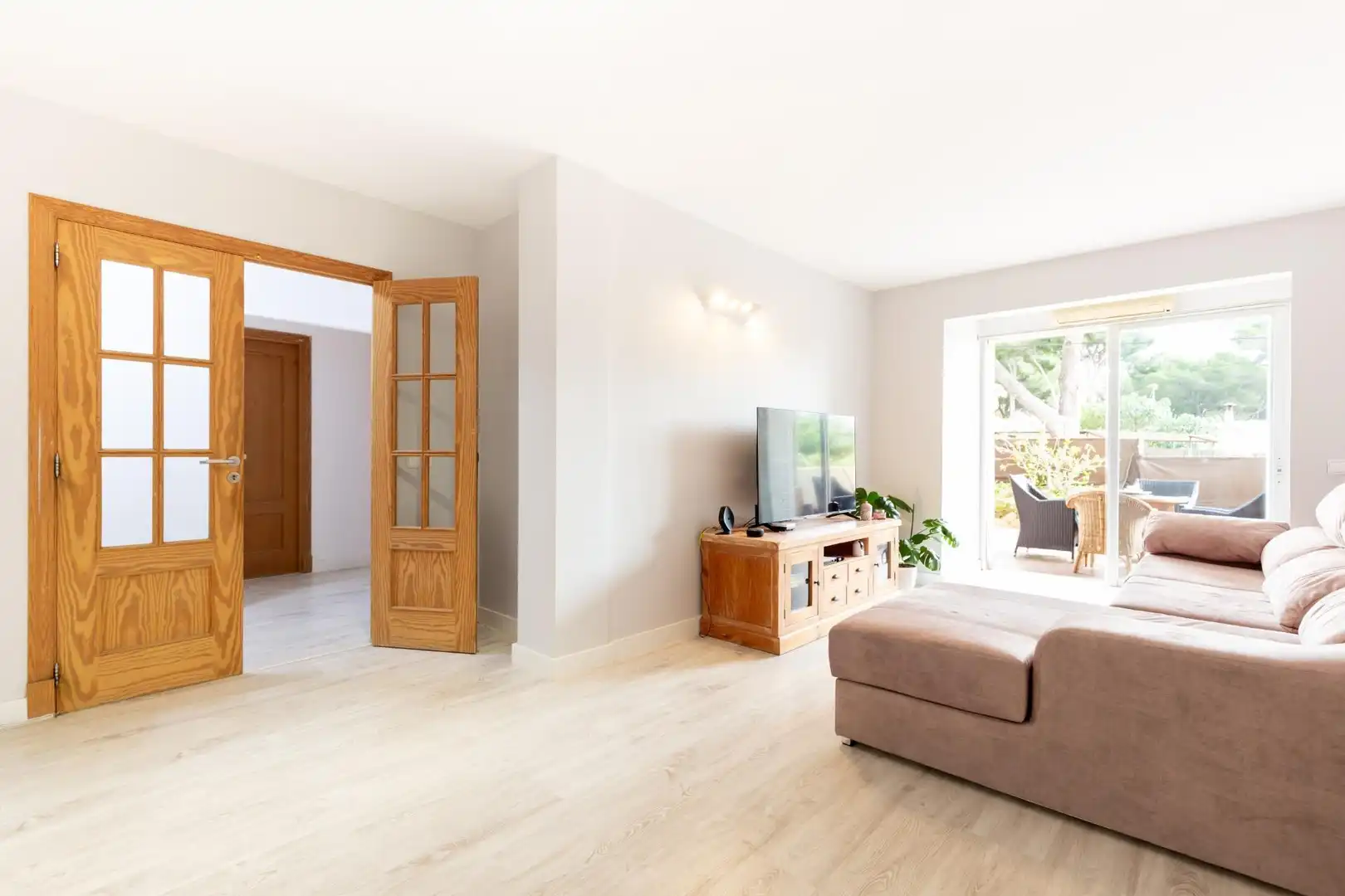 Sala d'estar de Planta baixa en venda en Calvià amb Aire condicionat, Calefacció i Jardí privat