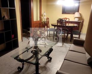 Living room of Flat to rent in  Sevilla Capital  with Air Conditioner and Terrace