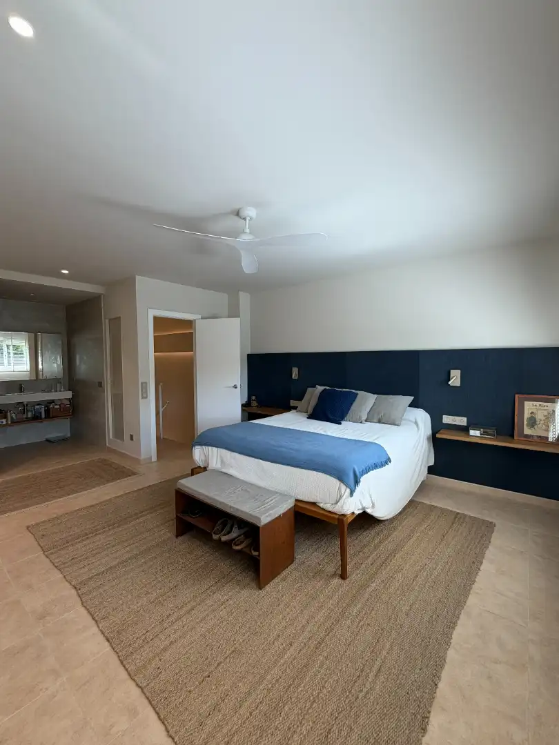 Habitación de Casa adosada en venta en Pals con Aire acondicionado, Calefacción y Parquet