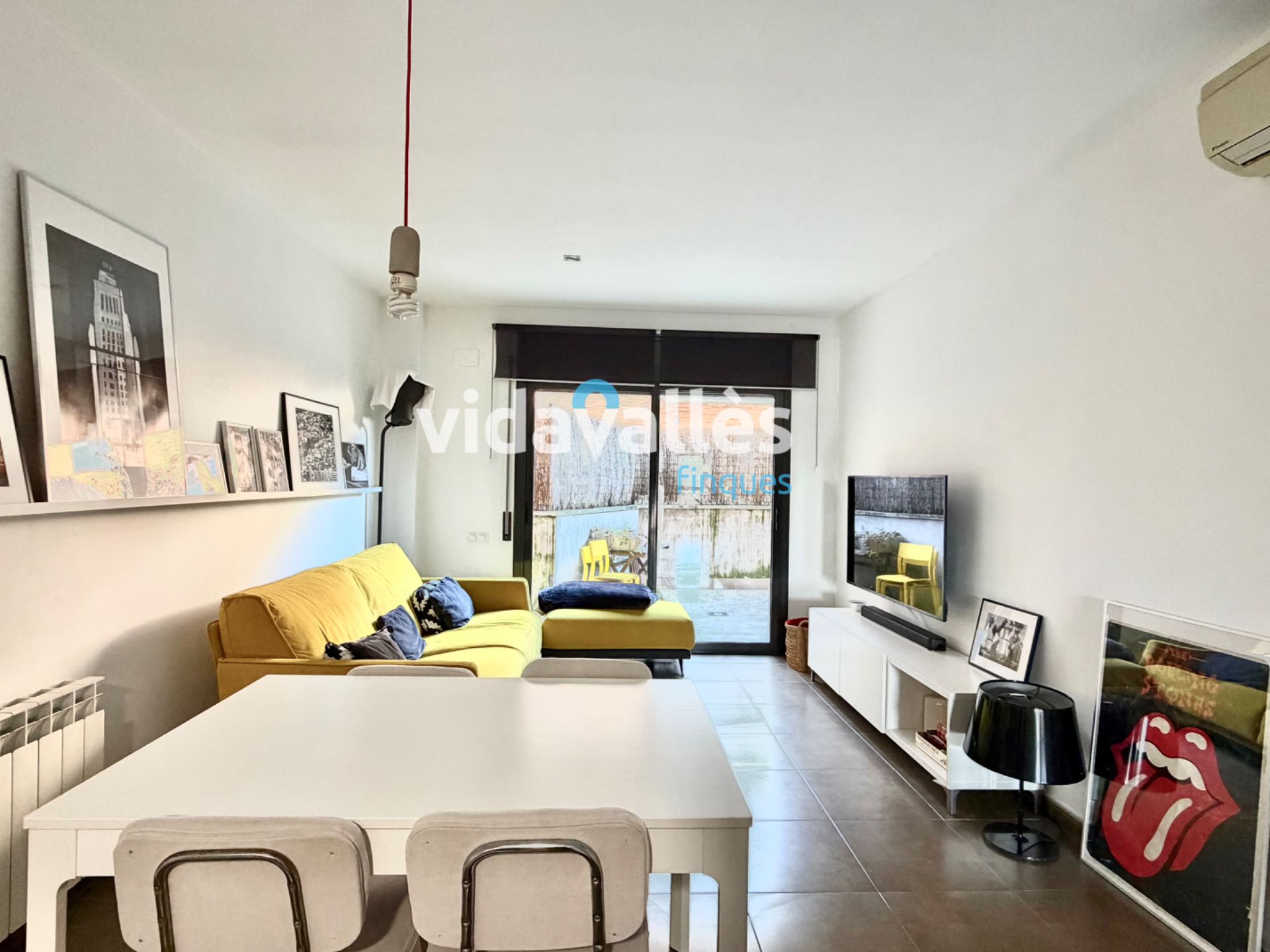 Sala de estar de Piso en venta en Cardedeu con Calefacción, Terraza y Horno