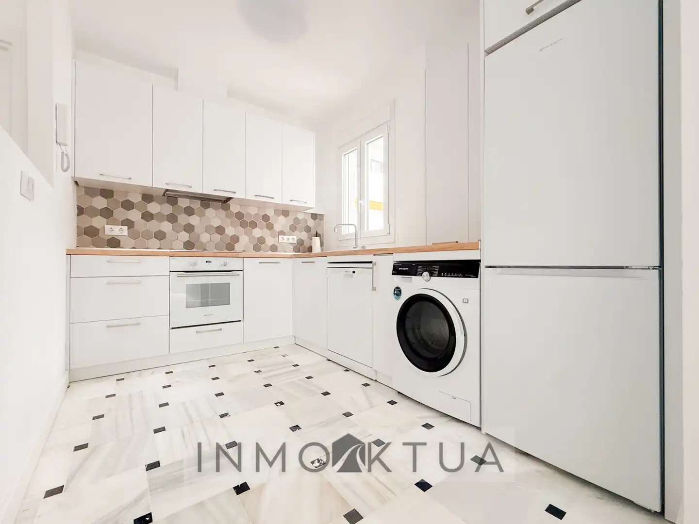 Cocina de Piso en venta en Jerez de la Frontera con Aire acondicionado, Horno y Lavadora