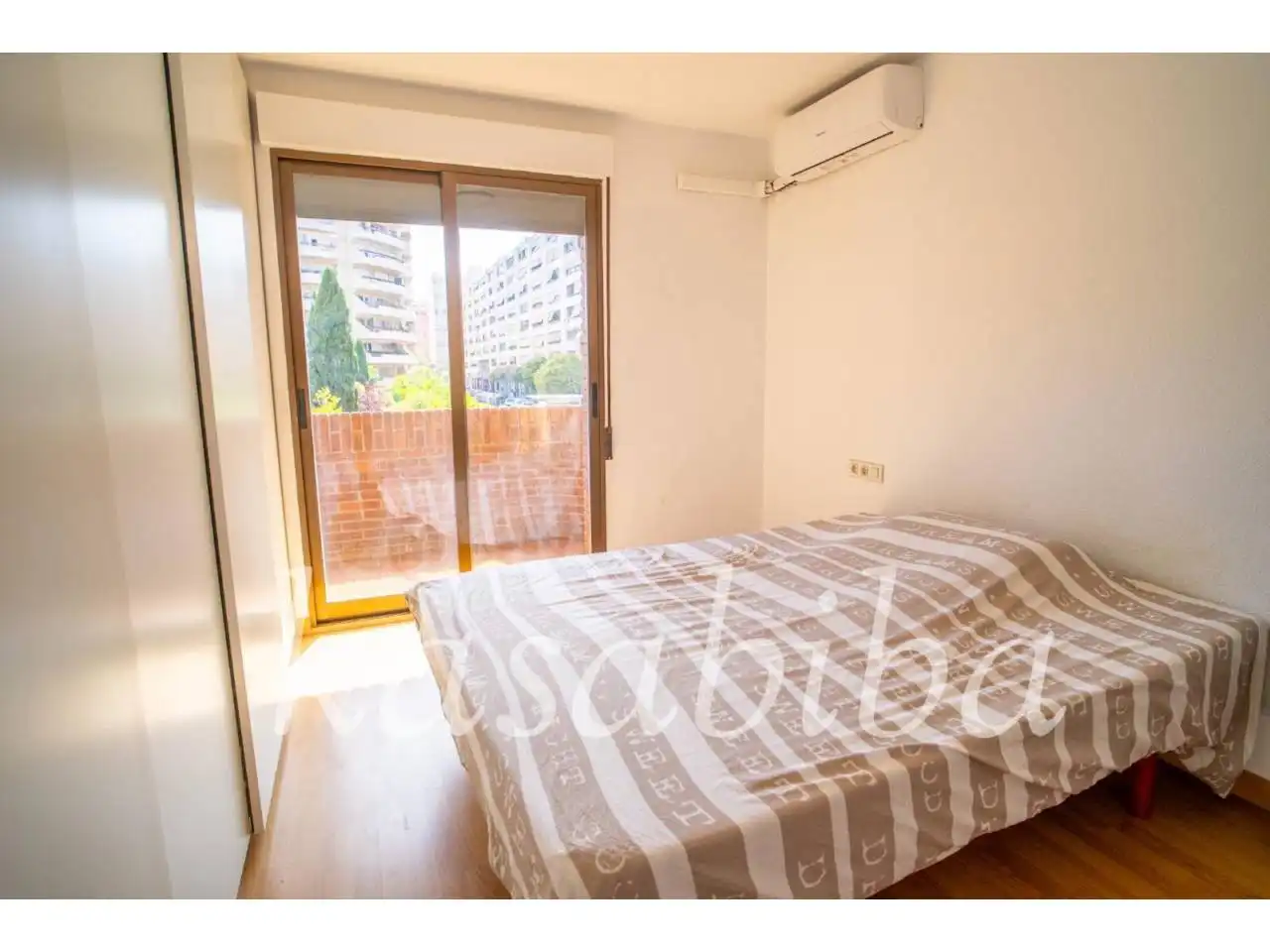 Flat with terrace for sale in Calle Juan Llorens, imagen 20