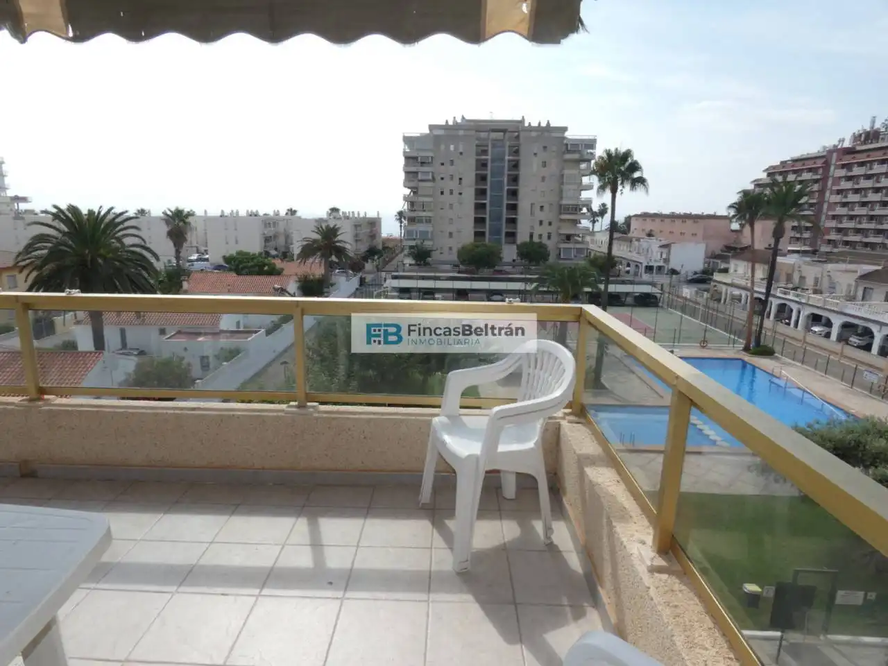 Apartamento en venta en Peñíscola / Peníscola con Terraza, Amueblado y Piscina comunitaria