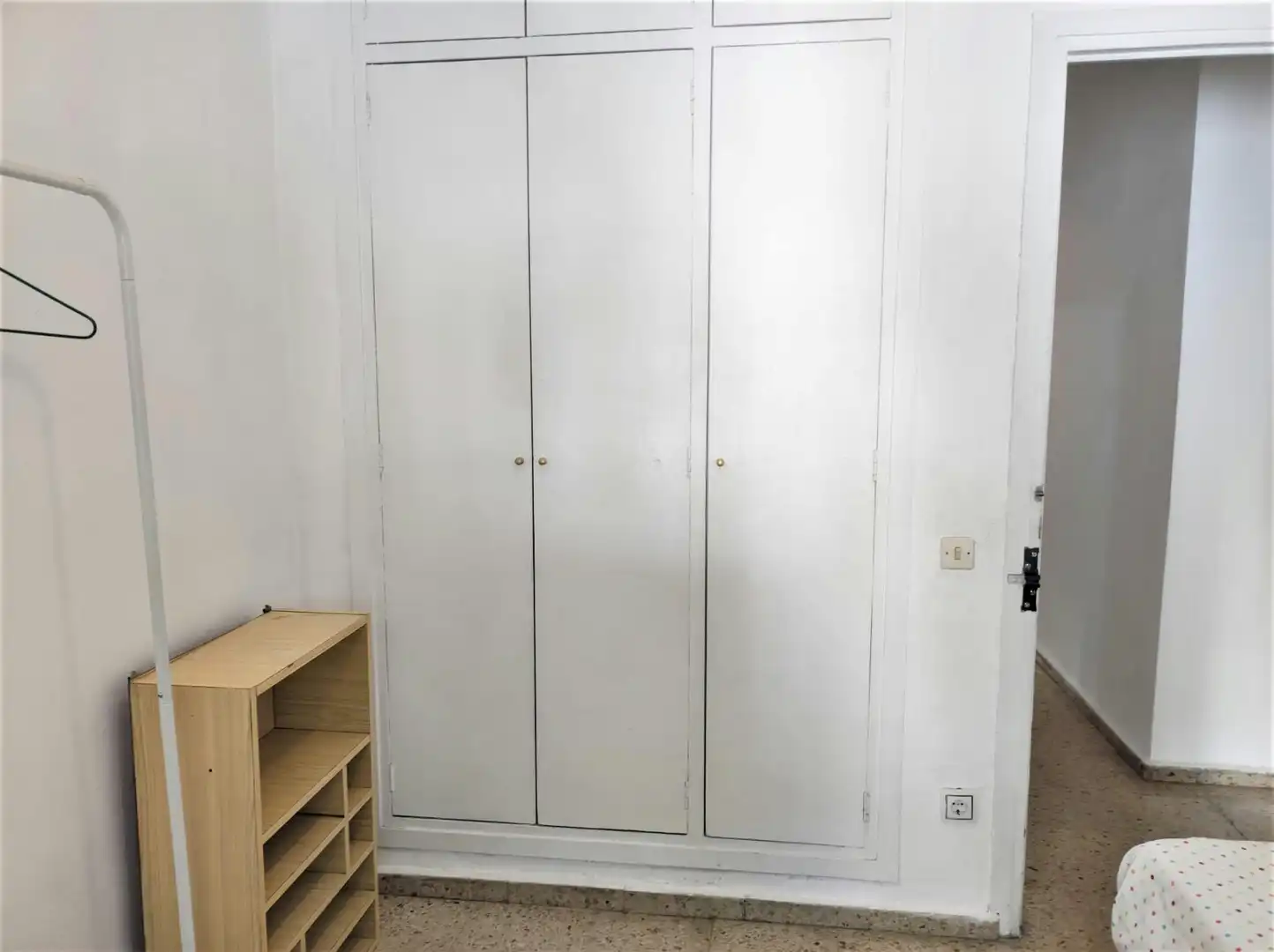 Bedroom of Flat for share in Sevilla  with Air Conditioner, Furnished and Washing machine