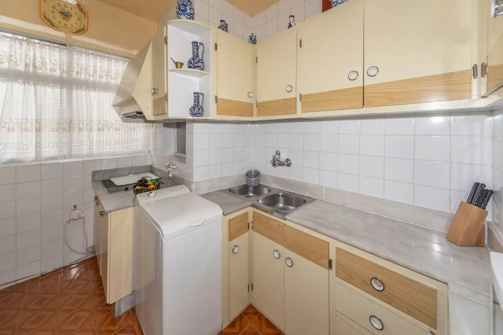 Flat for sale in LORENZO VÁZQUEZ, 2, Guadix