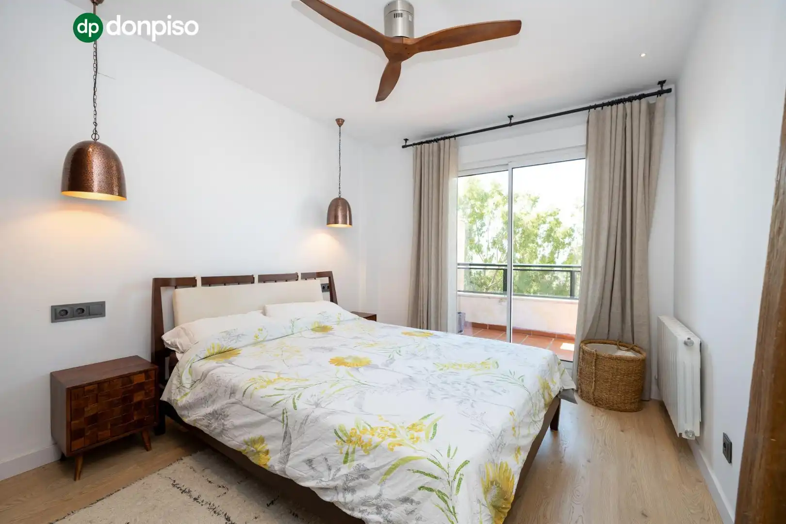 Bedroom of Flat for sale in Genil