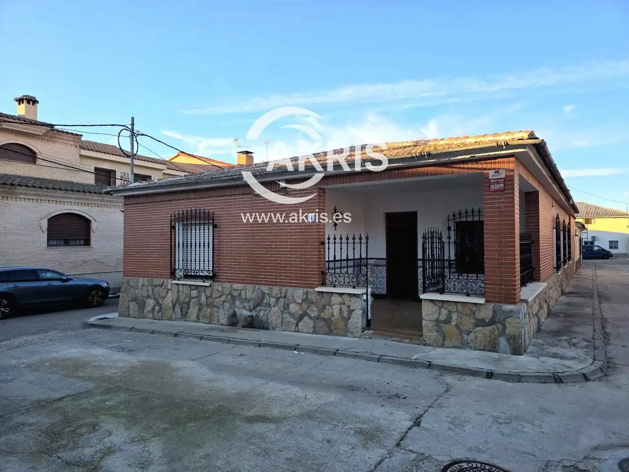Chalet en venta en Calle Gorriones