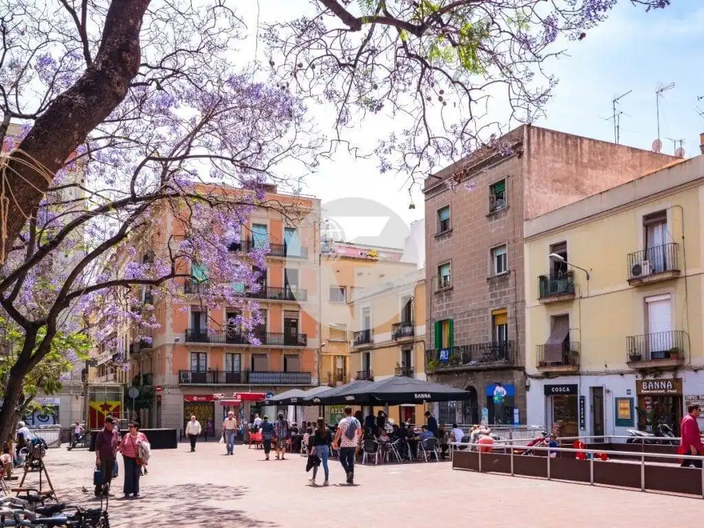 Exterior view of Commercial properties for sale in Barcelona