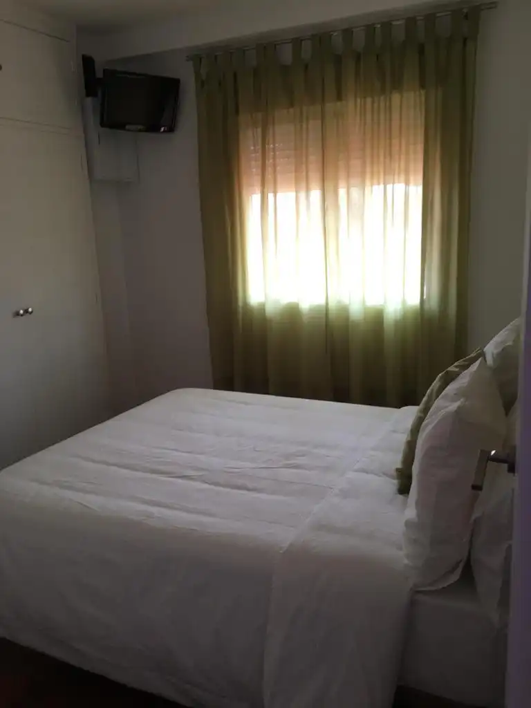 Habitación de Piso de alquiler en Málaga con Aire acondicionado, Amueblado y Horno