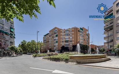Vista exterior de Pis en venda en  Granada Capital