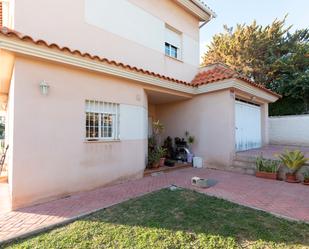 Jardí de Casa o xalet en venda en Rincón de la Victoria amb Aire condicionat, Jardí privat i Terrassa