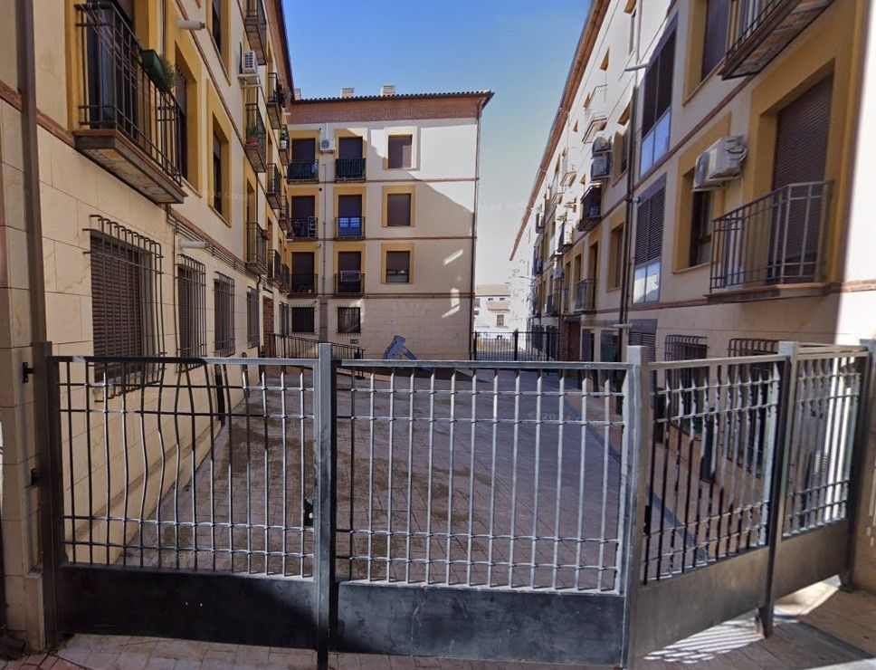 Vista exterior de Apartament en venda en Ocaña
