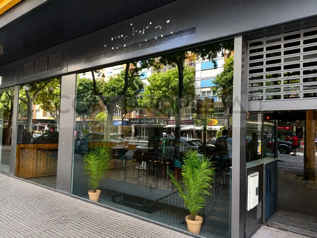Terrassa de Local de lloguer en  Palma de Mallorca