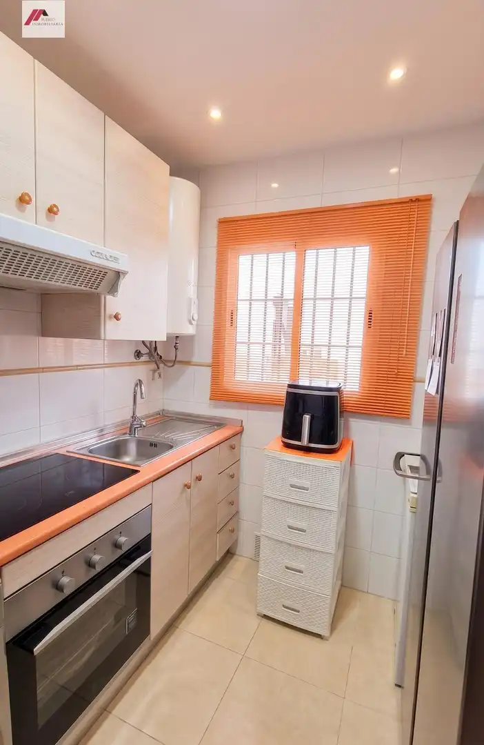 Cocina de Piso en venta en El Puerto de Santa María con Calefacción, Terraza y Amueblado