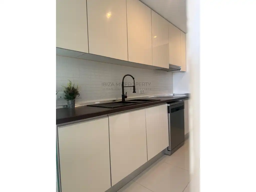 Apartment mit Aufzug zur Miete in Avenida Pere Matutes Noguera, imagen 8