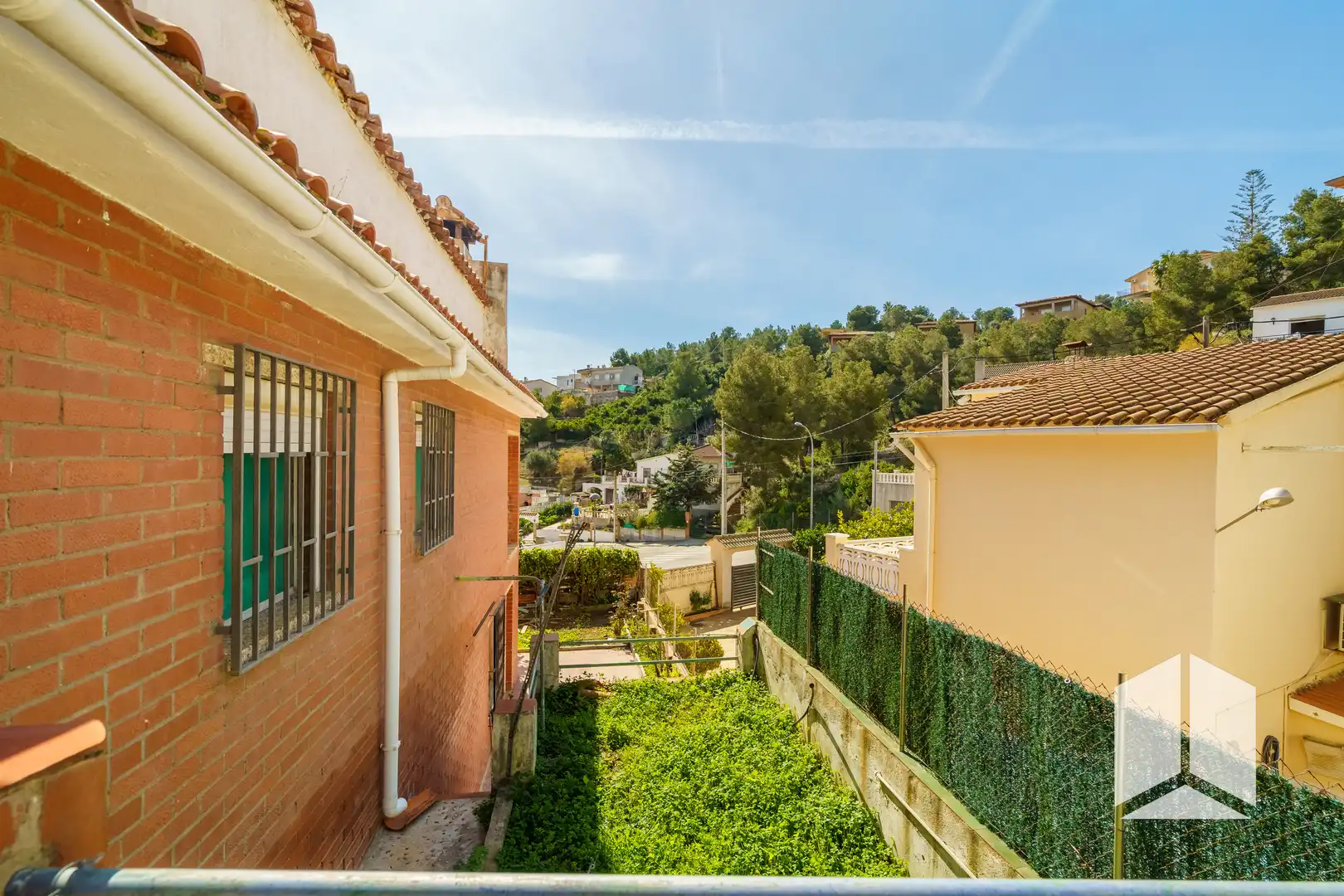 Vista exterior de Casa o chalet en venta en La Bisbal del Penedès con Trastero y Balcón