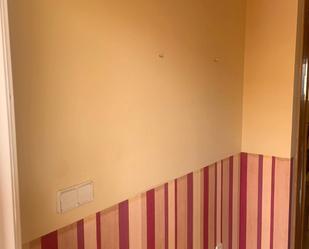 Bedroom of Flat for sale in La Gineta  with Heating