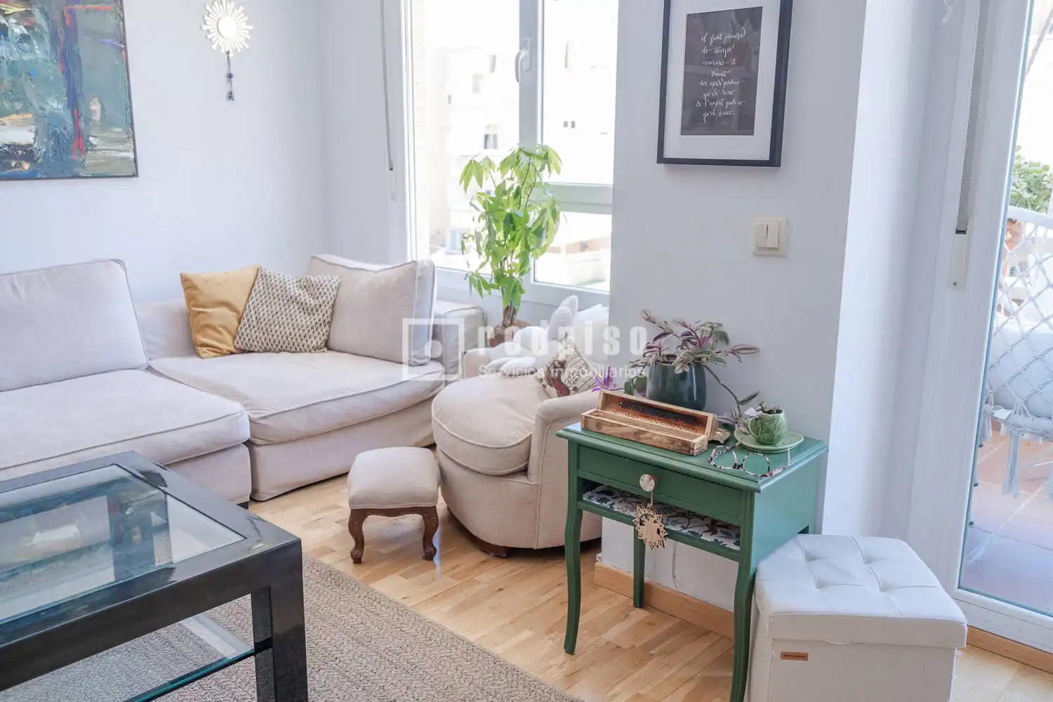Wohnzimmer von Wohnung zum Verkauf in Arroyomolinos (Madrid) mit Klimaanlage, Heizung und Privatgarten