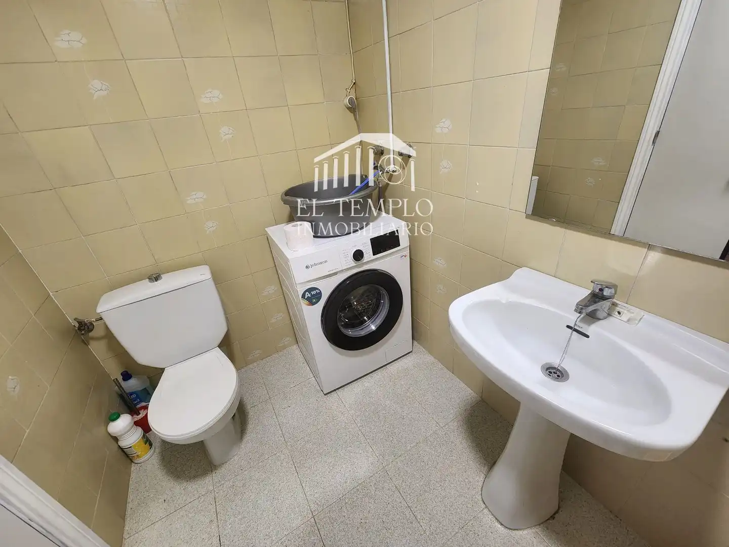Baño de Piso en venta en Onil, Alicante