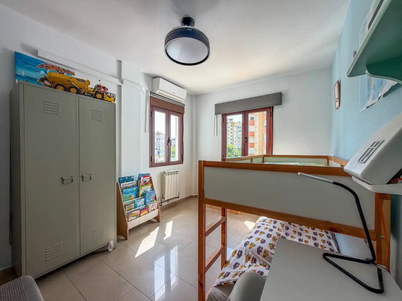 Habitación de Casa adosada en venta en Torrox con Aire acondicionado, Calefacción y Terraza