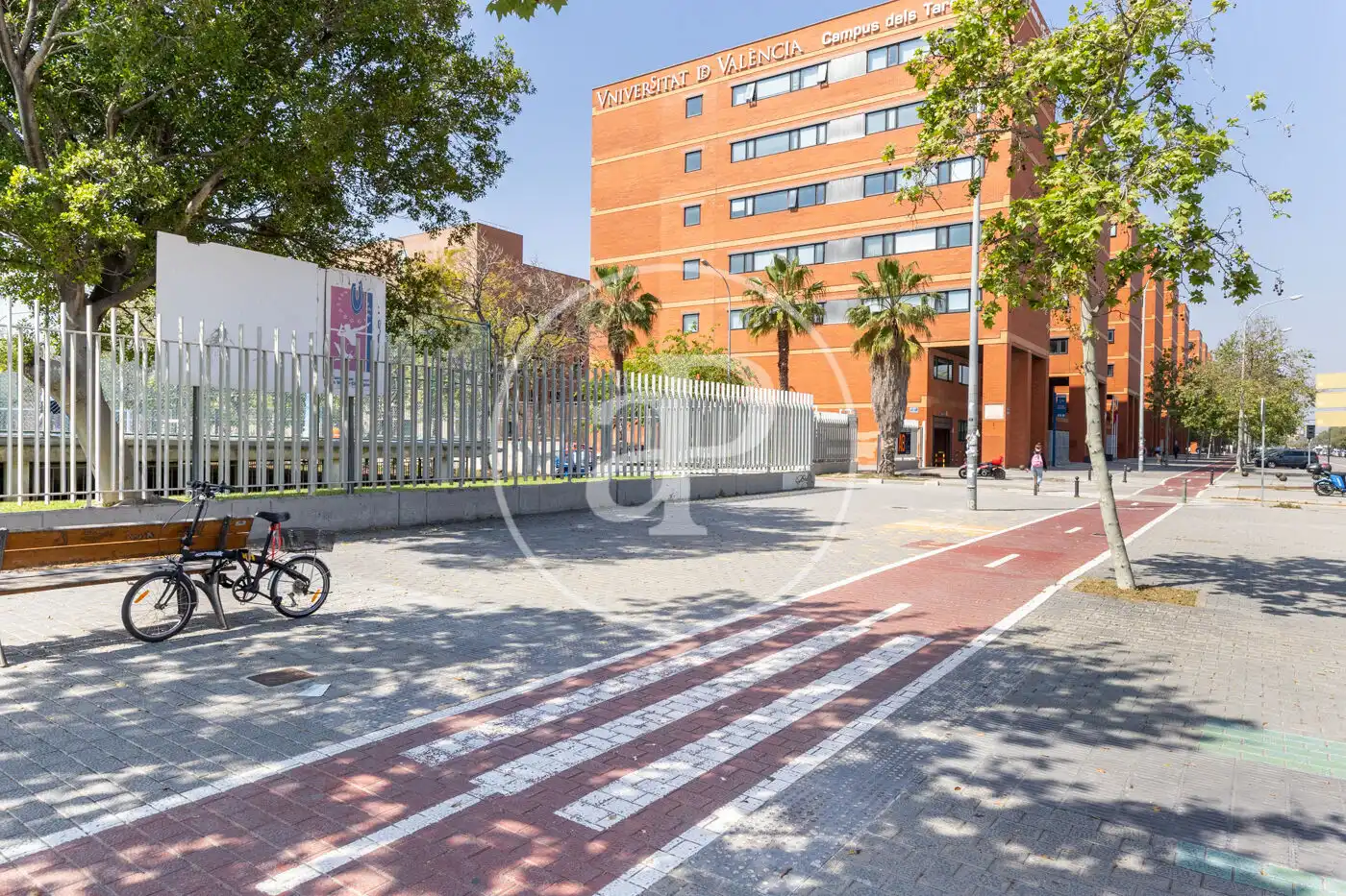 Exterior view of Lofts for sale in Valencia  with Air Conditioner, Heating and Furnished