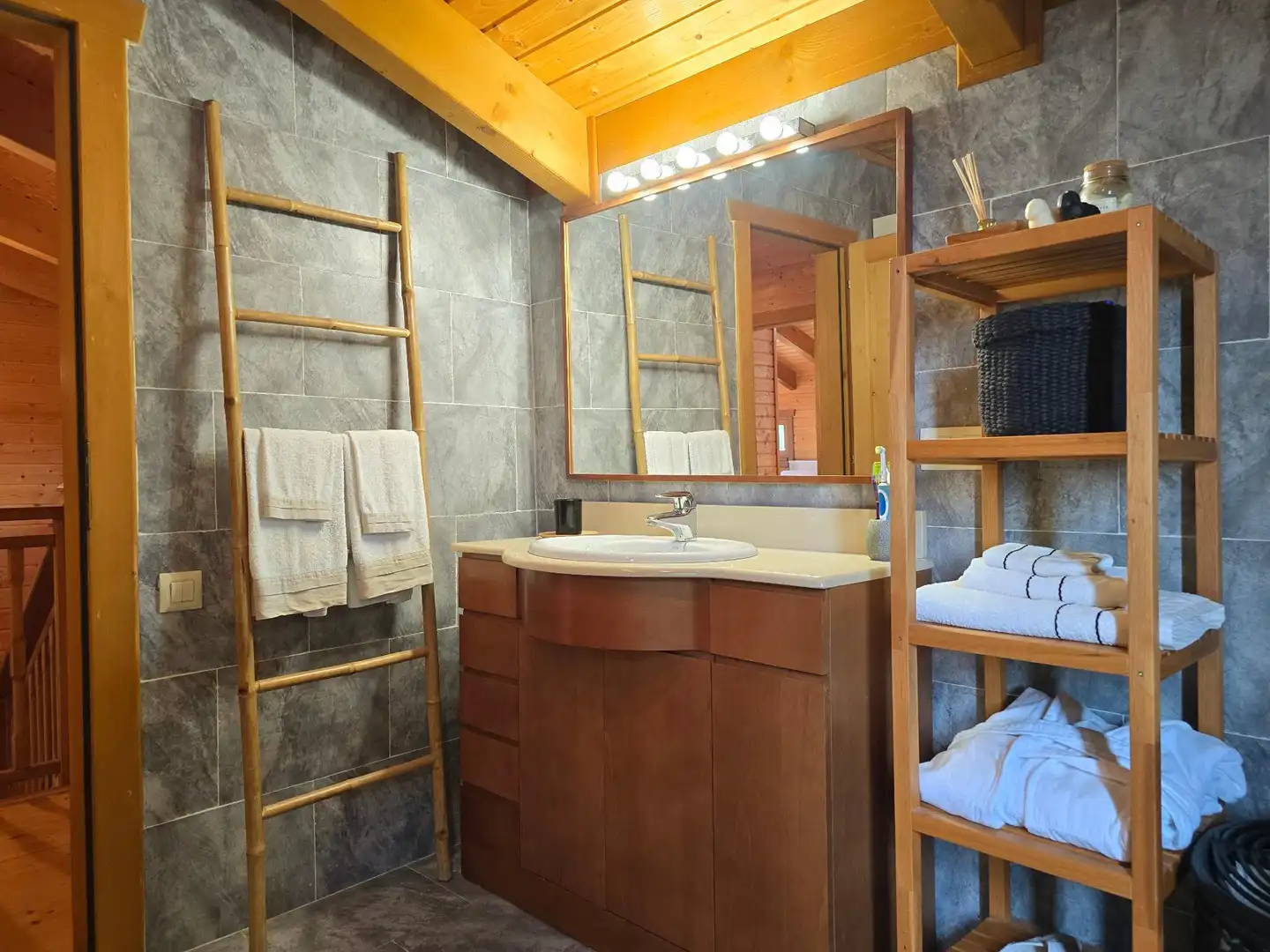 Haus mit Garten zum Verkauf in Carrer Carrer Vallès, imagen 43