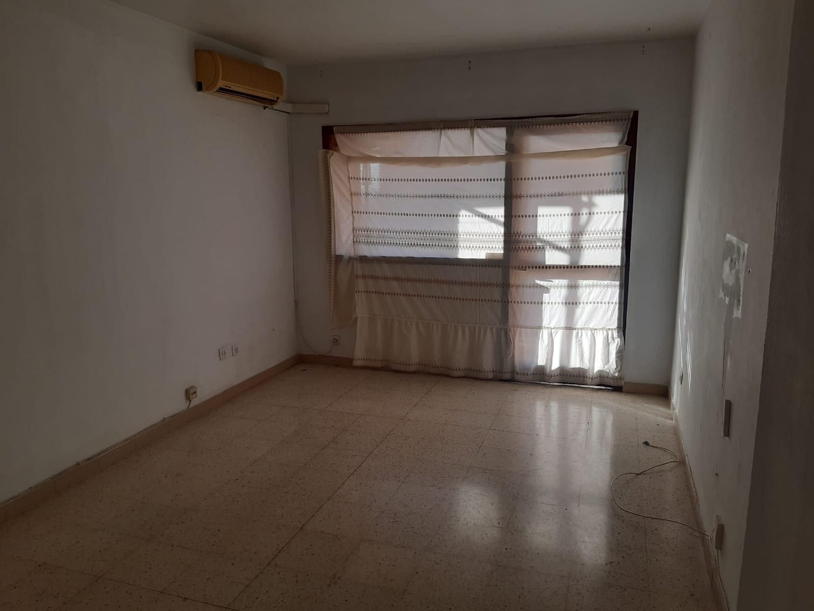 Apartament en venda en  Sevilla Capital amb Terrassa i Balcó