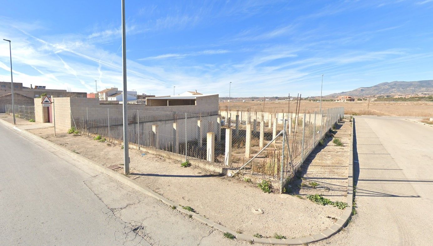 Edifici en venda en El Pinós / Pinoso