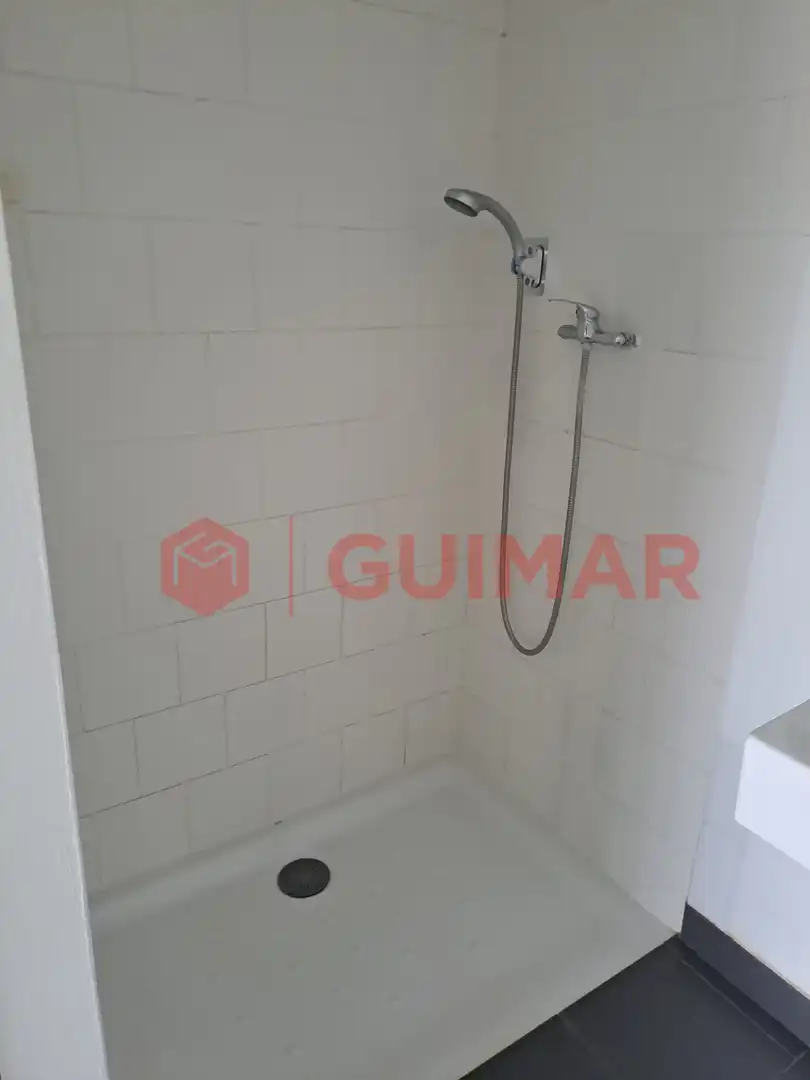 Baño de Oficina en venta en Barcelona con Aire acondicionado y Calefacción