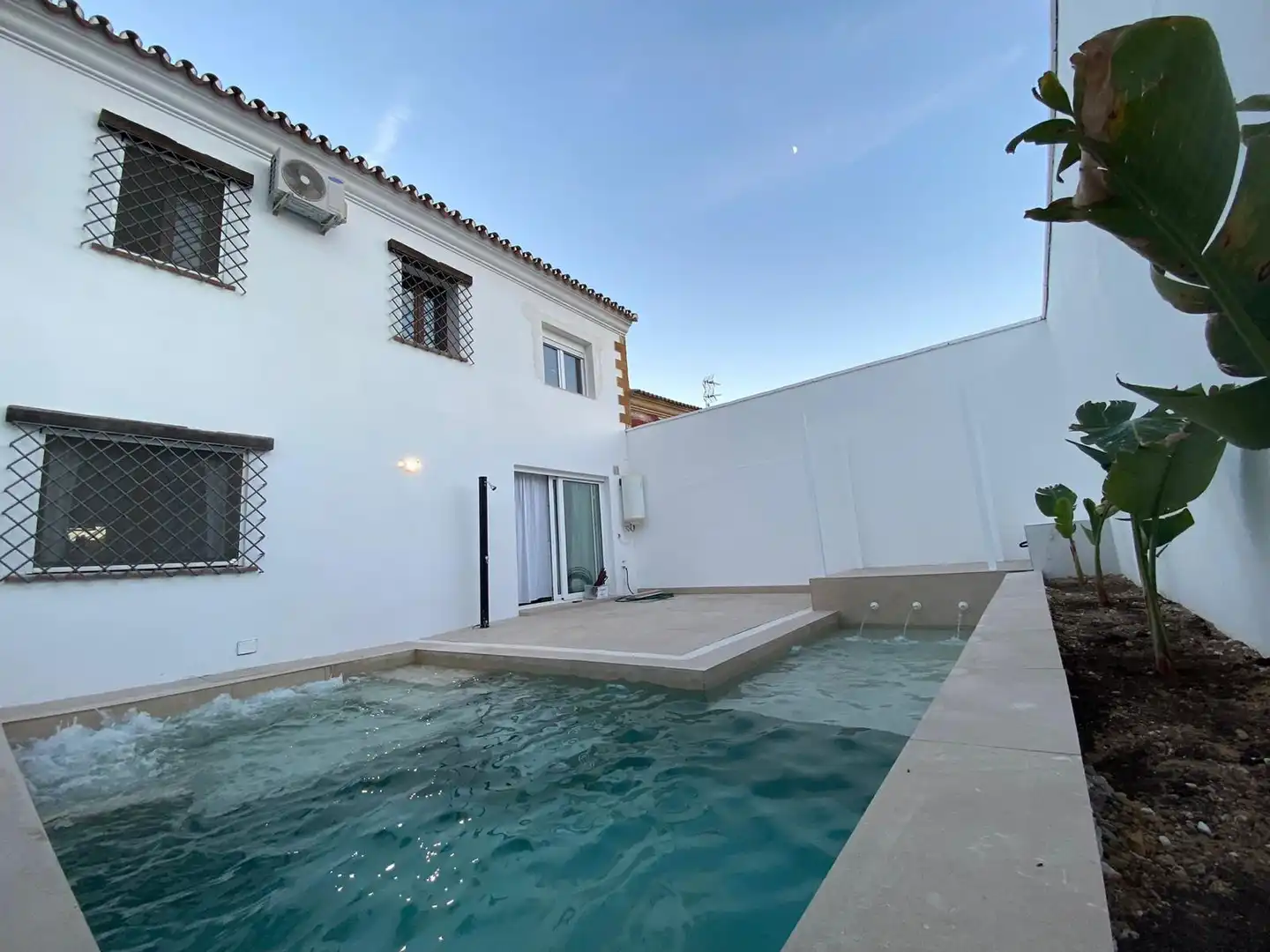 Swimming pool of Houses for sale in Alhaurín de la Torre  with Air Conditioner, Heating and Terrace