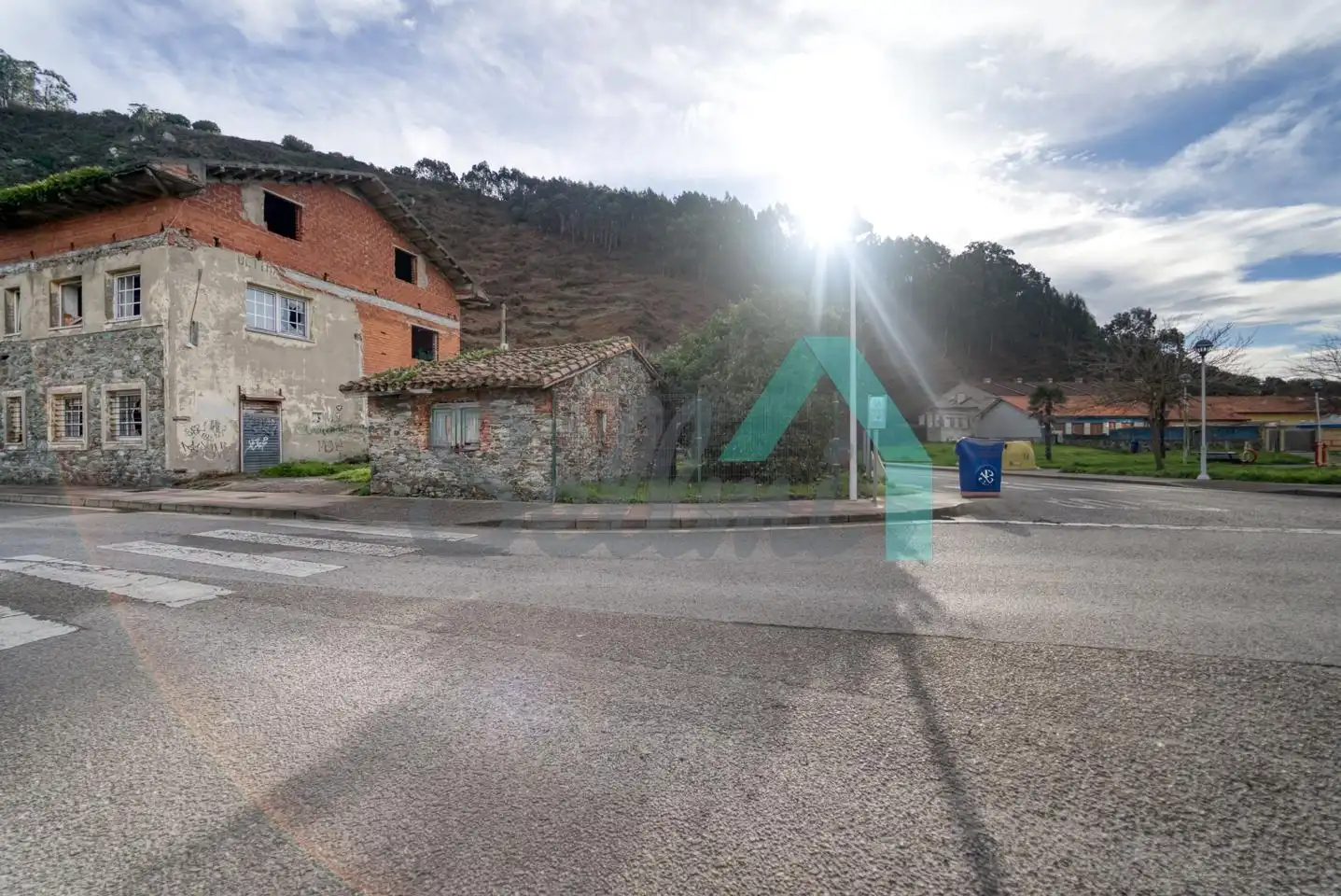 Vista exterior de Casa o xalet en venda en Soto del Barco amb Jardí privat