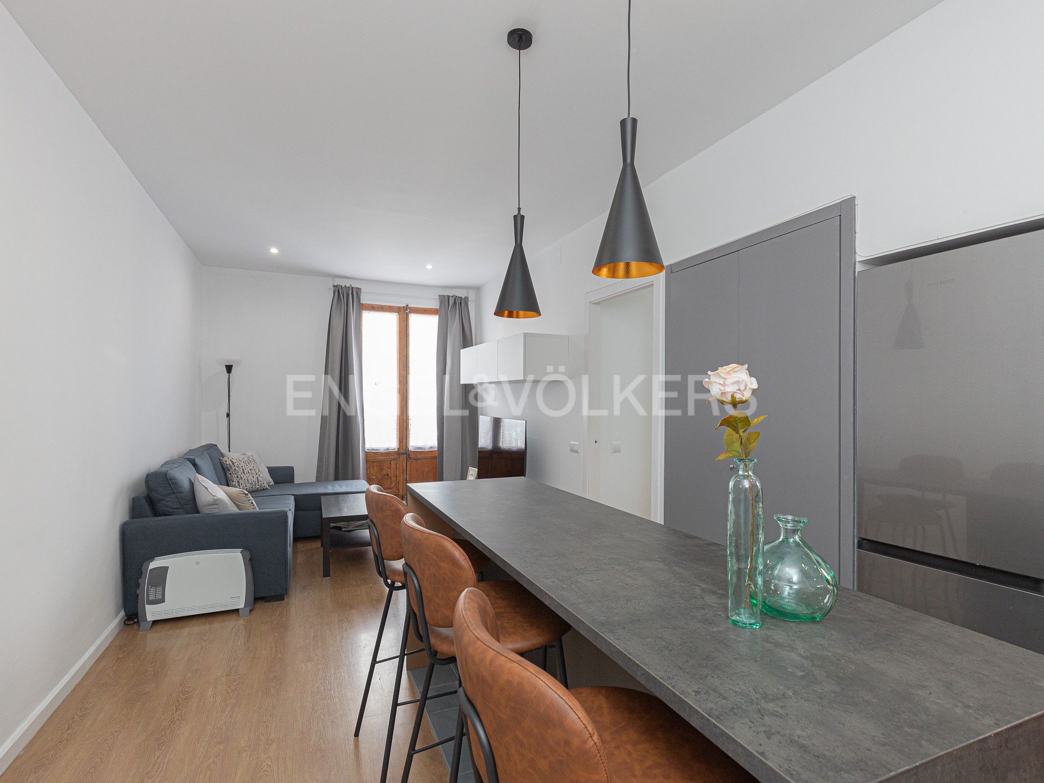 Exterior view of Apartment to rent in  Barcelona Capital  with Heating, Furnished and Balcony