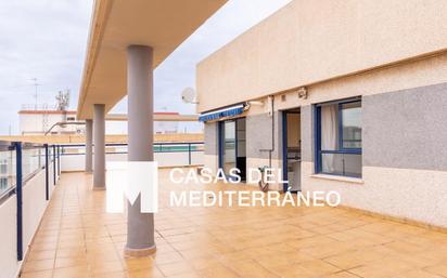 Exterior view of Attic for sale in  Valencia Capital  with Air Conditioner and Terrace