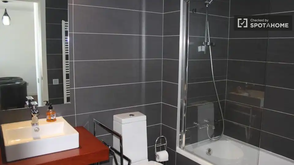 Flat for rent in Sant Pere, Sta. Caterina i la Ribera
