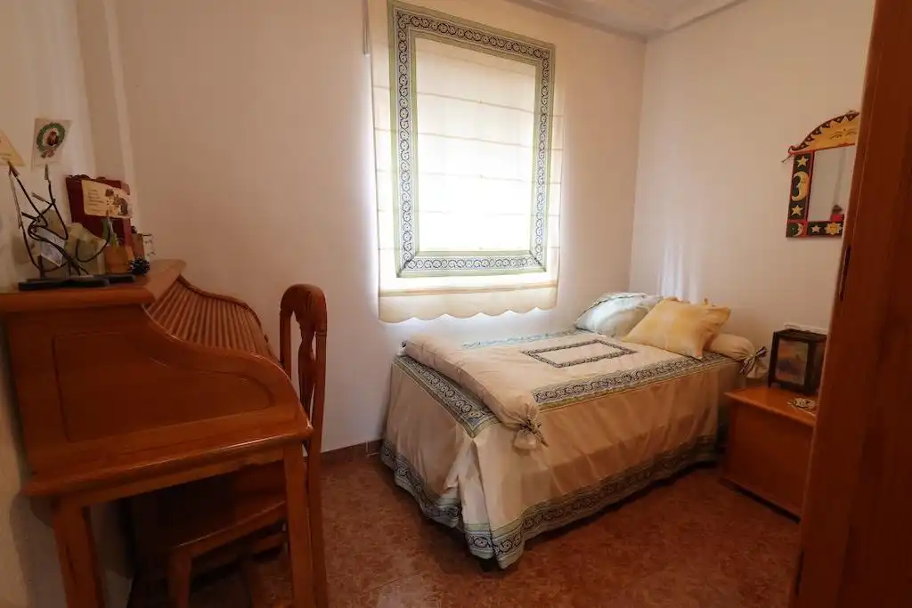Bedroom of Houses for sale in Torrevieja  with Terrace, Swimming Pool and Furnished