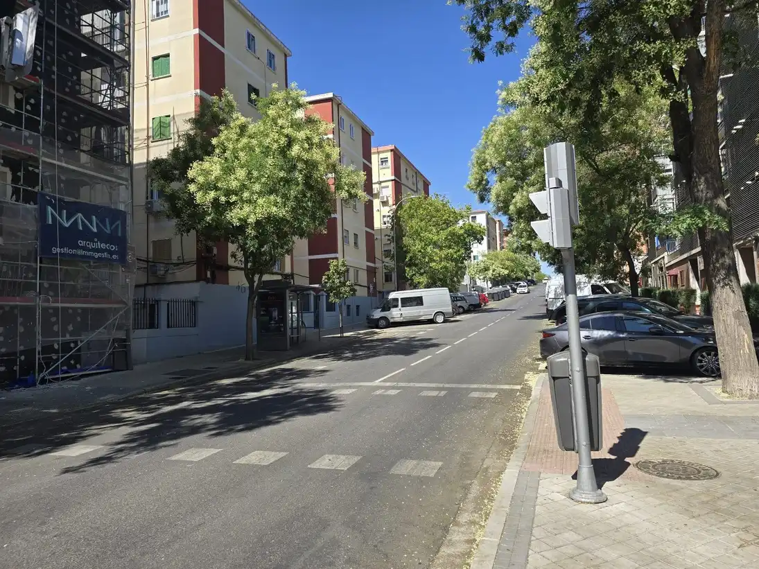 Vista exterior de Piso en venta en Madrid con Aire acondicionado, Calefacción y Alarma