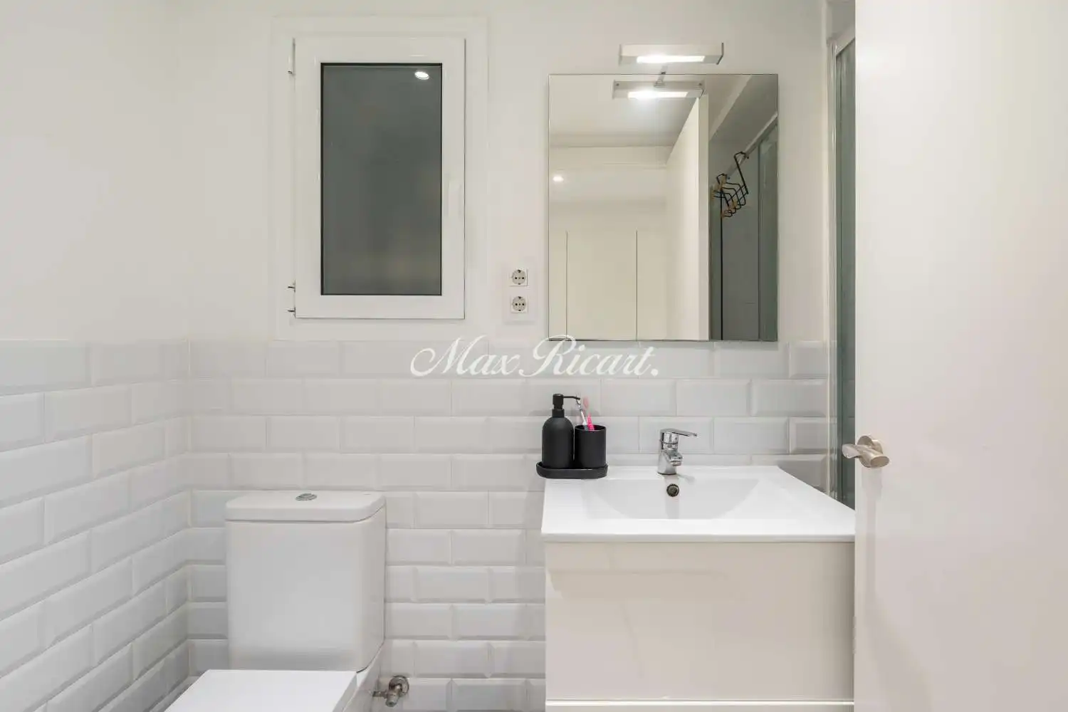 Baño de Loft en venta en Barcelona con Aire acondicionado y Calefacción