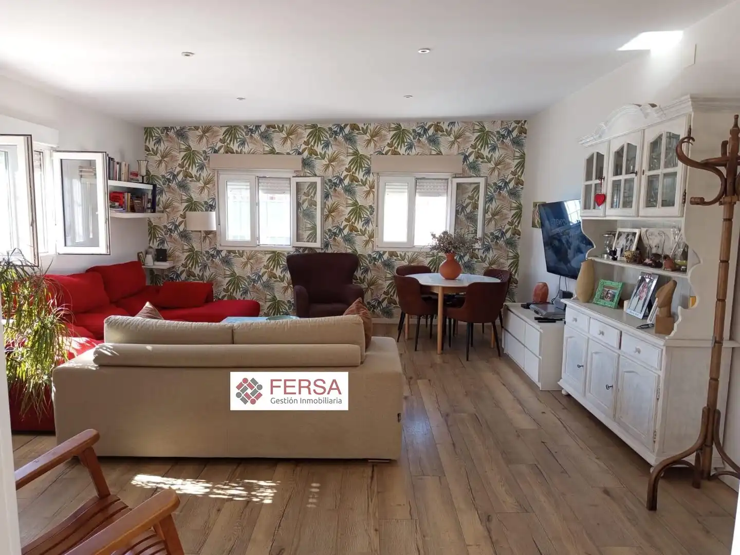 Sala d'estar de Casa o xalet en venda en El Puerto de Santa María