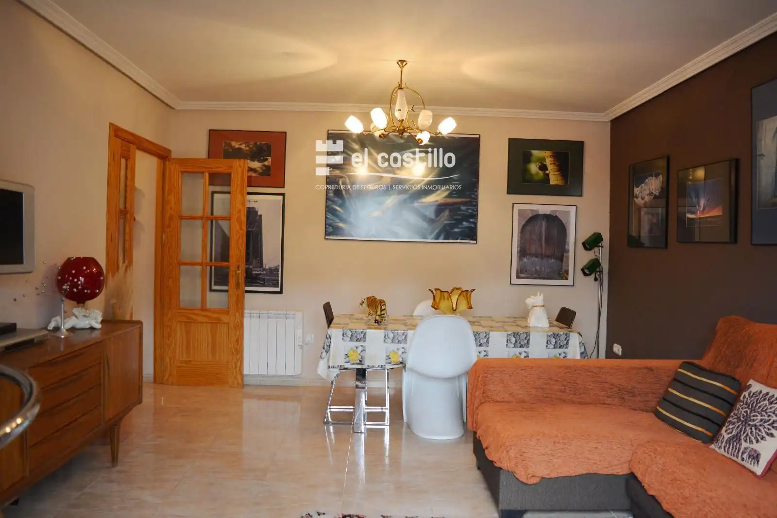 Piso en venta en Sotillo de la Adrada con Calefacción, Terraza y Balcón