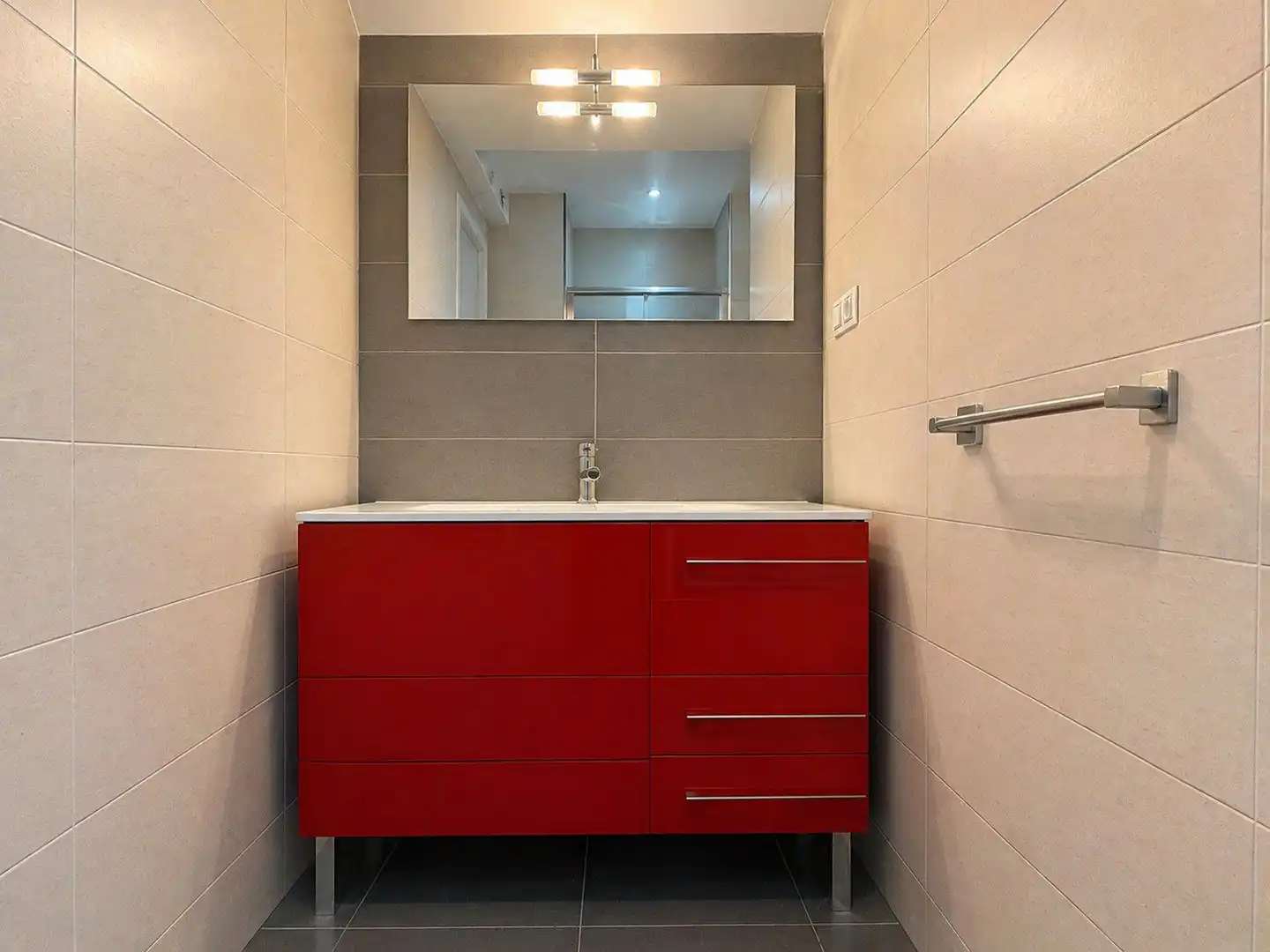 Bathroom of Houses for sale in Sueca  with Air Conditioner, Heating and Terrace